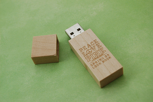 Wooden USB Flash Drive