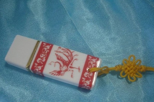 Ceramic USB Flash Drive